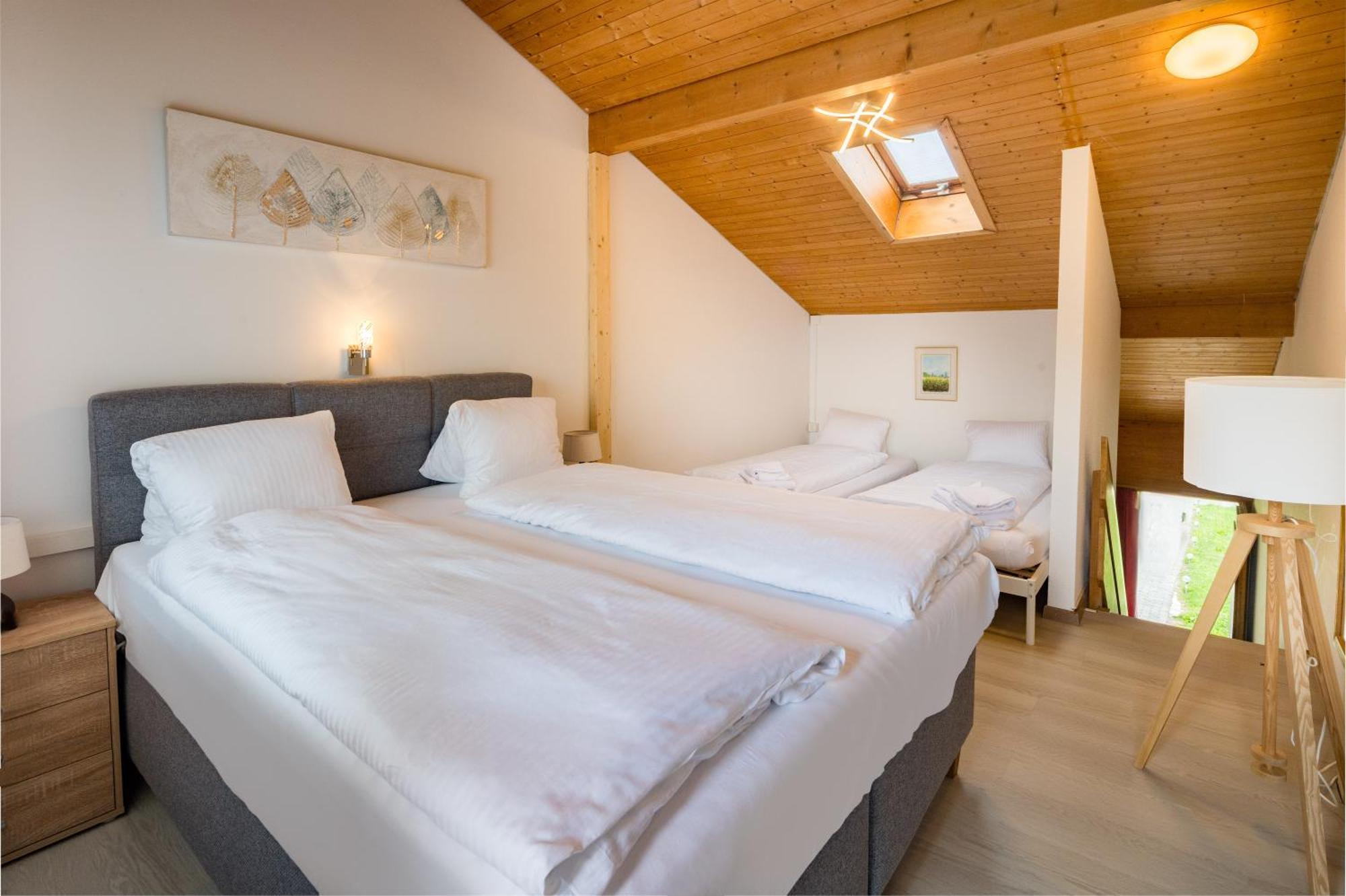 Hotel Lindenhof By Crossworld Ag Brienz  Bagian luar foto