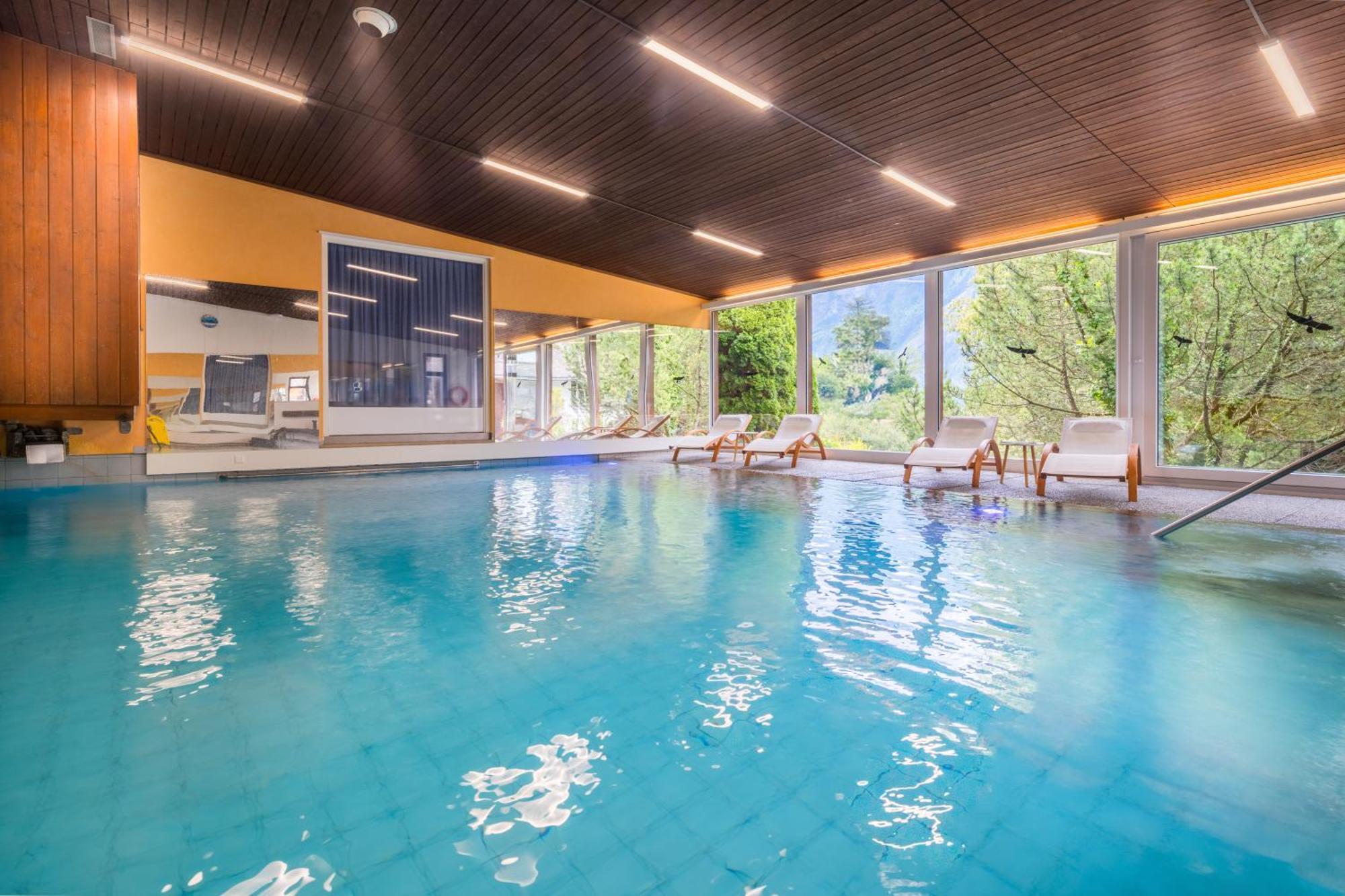 Hotel Lindenhof By Crossworld Ag Brienz  Bagian luar foto