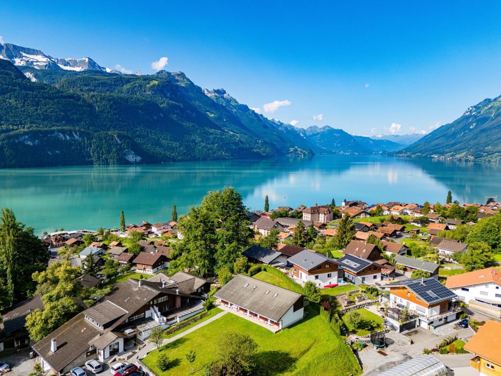 Hotel Lindenhof By Crossworld Ag Brienz  Bagian luar foto